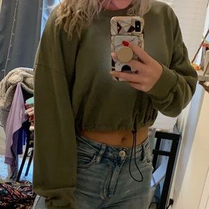 Olive draw string cropped crew neck